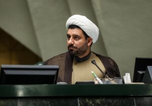 نماینده مجلس: باید از هرگونه تندروی در مسائل مختلف پرهیز کرد/ توان موشکی امروز ایران، کشور را در وضعیت سرنوشت‌سازی قرار داد