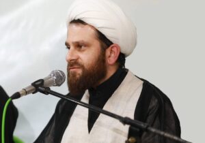 توهین دبیر ستاد امر به معروف قم به آیات بیات‌زنجانی و محقق داماد؛ از سرنوشت عمامه به سرهایی که بازیچه انگلیس شدن عبرت بگیرید