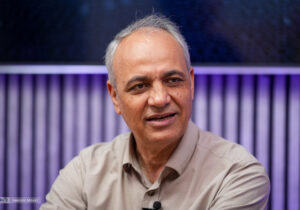 واکنش زیدآبادی به مهدی خزعلی؛ آمیختن سیاست روز با آموزه های آخر الزمانی یعنی تعطیلی عقل / وقتی نگاه خزعلیِ پزشک این است خدا بخیر کند