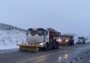 هشدار درباره لغزندگی شدید جاده‌های استان اصفهان