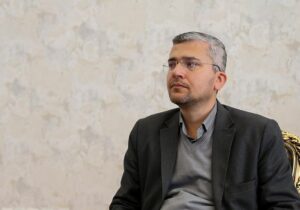 عضو کمیسیون امنیت ملی : صرف‌نظر کردن از توان موشکی خود، یک شوخی بی‌مزه است/اگر قرار باشد تعهدی به دشمن داده شود، حتماً باید به تأیید مجلس برسد