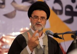 ادعای جدید نبویان: ترامپ گفت من هارت و پورتی کردم اجازه دهید دو نقطه ایران را بزنم، شما هم جواب دهید/ در جنگ ۱۲ روزه مدل ربایش مادورو را انجام دادند