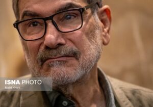 واکنش رسانه نزدیک به شمخانی به حضور فرمانده سنتکام در مذاکرات/ ورود مولفه نظامی ریسک و هزینه مذاکره را بالا می برد و مسئولیت آن با آمریکاست