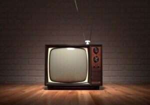 تلویزیون آخر هفته چه فیلم‌هایی پخش می‌کند؟