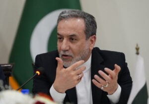 عراقچی: نتیجه حضور نیروهای فرامنطقه‌ای در منطقه، تشدید تنش به‌جای کاهش تنش بوده است