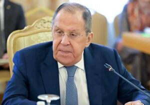 واکنش لاوروف به ادعای حمله قریب‌الوقوع روسیه به اروپا