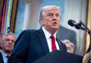 ببینید | اولین واکنش ترامپ به مذاکرات ایران و آمریکا