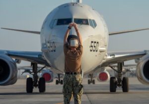 درون هواپیمای بویینگ «P-۸A Poseidon» چه چیزی نهفته است؟