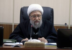 آملی لاریجانی: امام شخص اول در ایستادگی بود؛ ایشان در یک گوشه قرار نگرفت که بگوید دیگران بروند/ امام مردم‌سالاری دینی را برقرار کرد