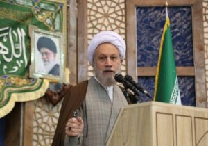 راهکار مذاکراتی از تریبون نماز جمعه شیراز/ دژکام: مذاکره باید برای اتمام حجت با دیگران باشد نه صرفا منافع مقطعی