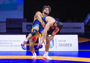 واکنش اتحادیه جهانی‌ کشتی به باخت سنگین حسن یزدانی