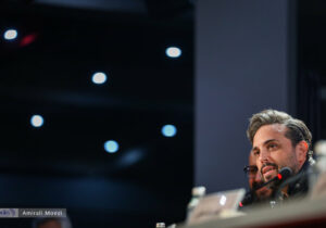 تصاویر | از بغض و ناراحتی تا ماجرای کاهش وزن آقای بازیگر؛ فتوکال و نشست خبری فیلم سینمایی «پل» در جشنواره فجر