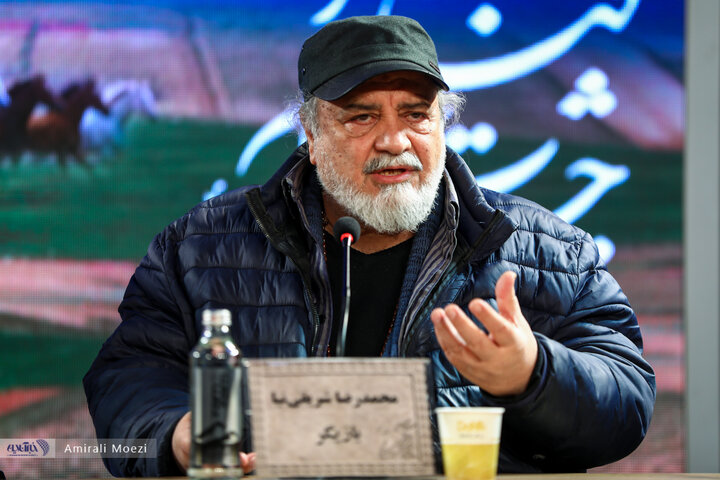 فوتوکال و نشست فیلم کافه سلطان با حضور محمدرضا شریفی نیا