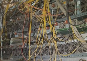 هیولای دیجیتالی بلای جان صنعت برق فارس؛کشف و ضبط ۴۷۸ دستگاه رمزدارایی غیرمجاز