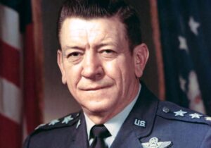 اعلام پایان موفقیت‌آمیز ماموریت هایزر در ایران؛ ۱۸ بهمن ۵۷