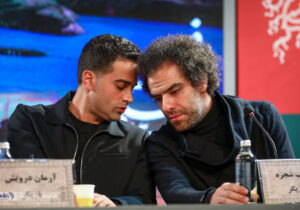 تصاویر | قاب‌هایی از شکیب شجره و آرمان درویش در فوتوکال و نشست فیلم جانشین در جشنواره فجر