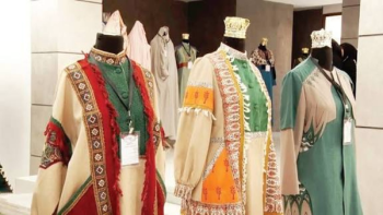 لباس‌های پوشیده گران است؛ دغدغه‌ خرید برای زنان